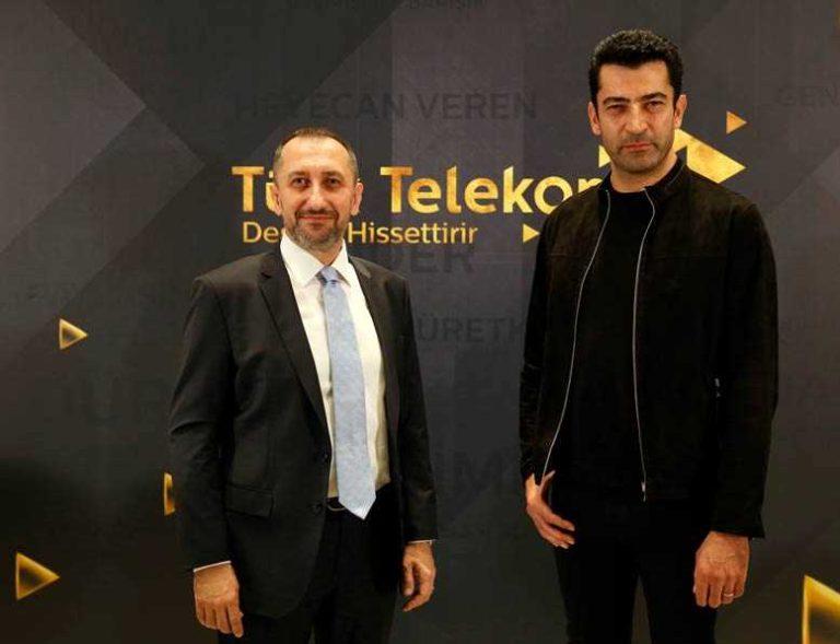 Türk Telekom’un iletişim çalışmalarındaki yeni reklam yüzü de Kenan İmirzalıoğlu oldu.