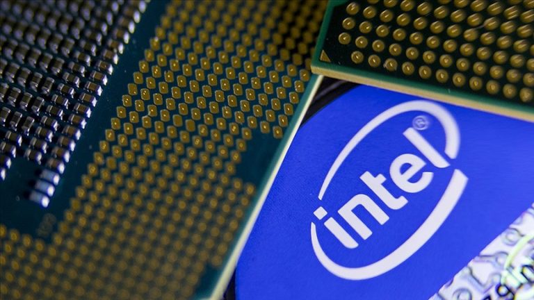 Intel, Japon Firmalarla Güç Birliği Yaparak Çip Üretiminde Otomasyona Yatırım Yapıyor